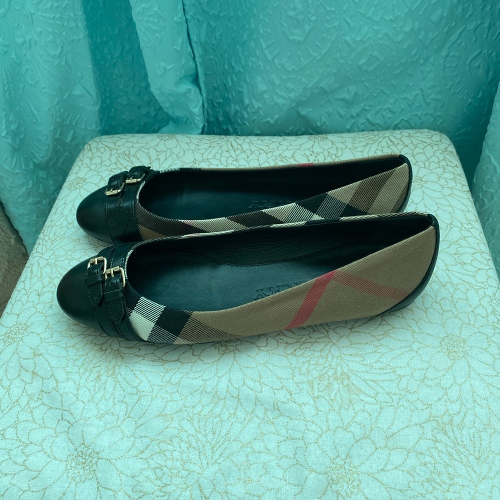 BURBERRY 26S BALLET FLATS IN BEIGE KNIT